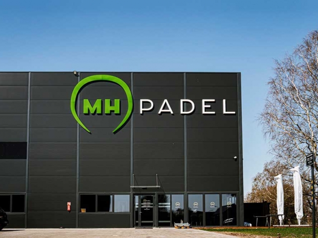 MH PADEL logo creation for a tennis club