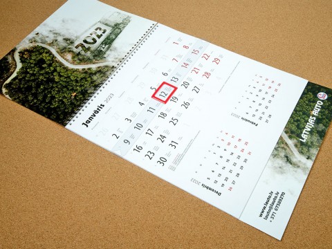 Manufacturing calendars