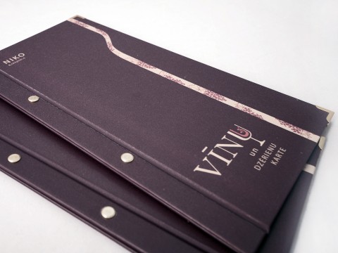 Making a wine menu